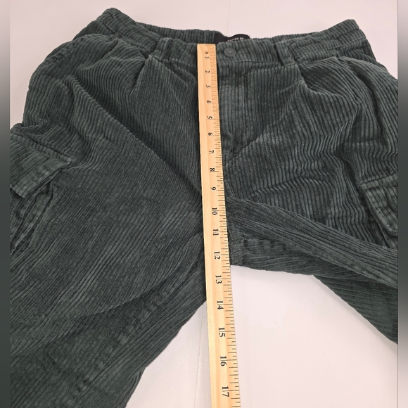 Cotton On Men's Green Corduroy Cargo Pants Size 32 AK-3209 - Picture 11 of 14